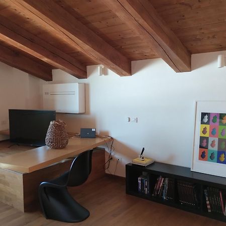 La Finestra Sul Porto Apartment Ancona Exteriör bild