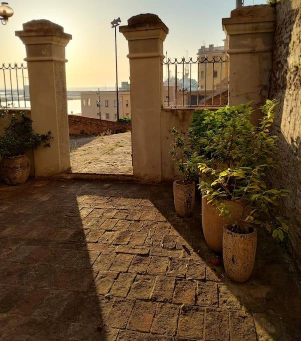 La Finestra Sul Porto Apartment Ancona Exteriör bild